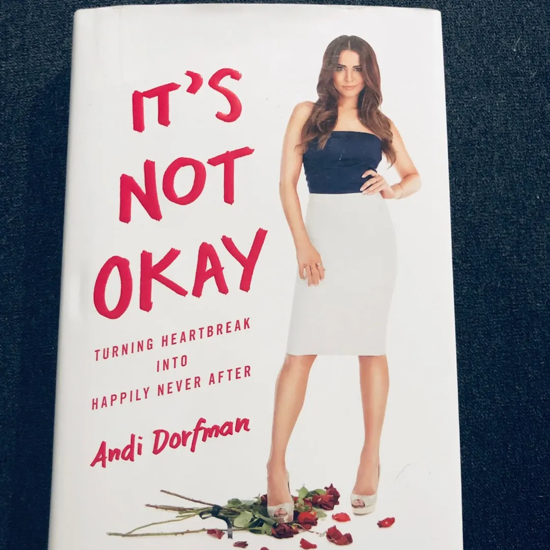 Book “It’s not okay” Andi Dorfman photo 1