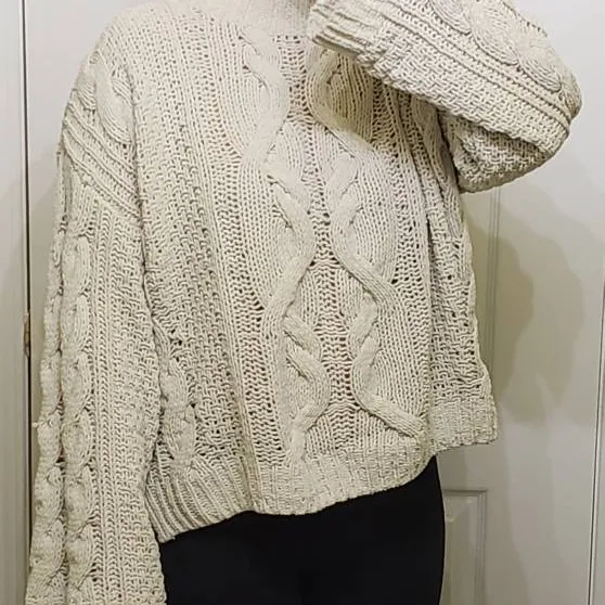 White H&M Knit Sweaters photo 3