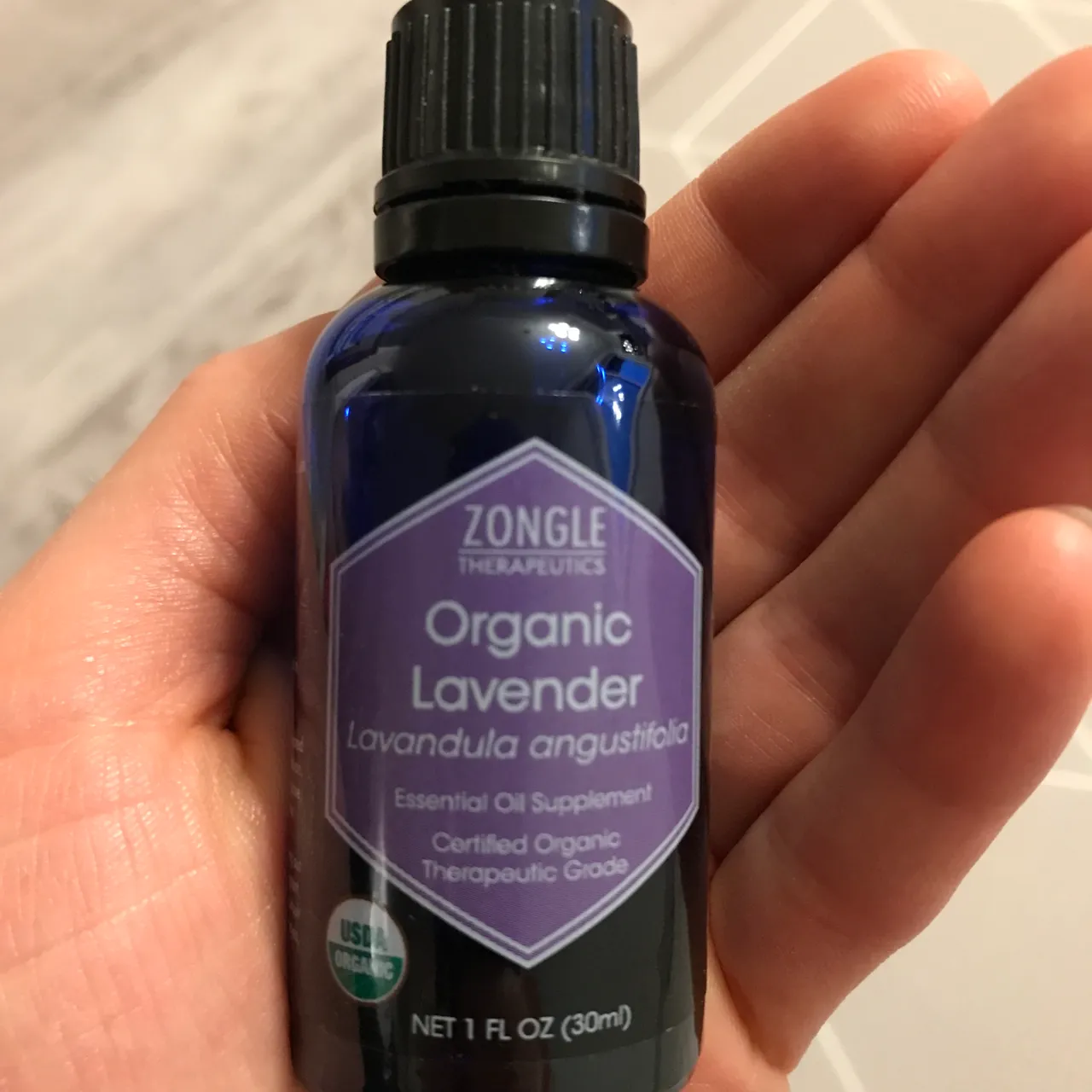 Organic lavender essential oil photo 1
