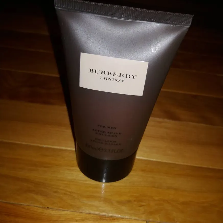 Free Burberry London After Shave photo 1