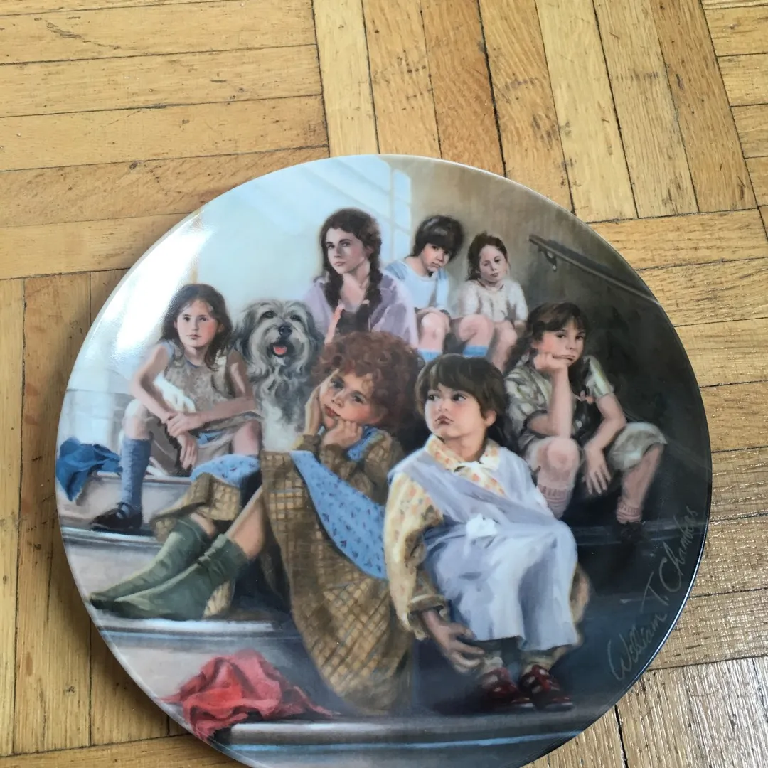 LIMITED EDITION COLLECTABLE ANNIE PLATE photo 1