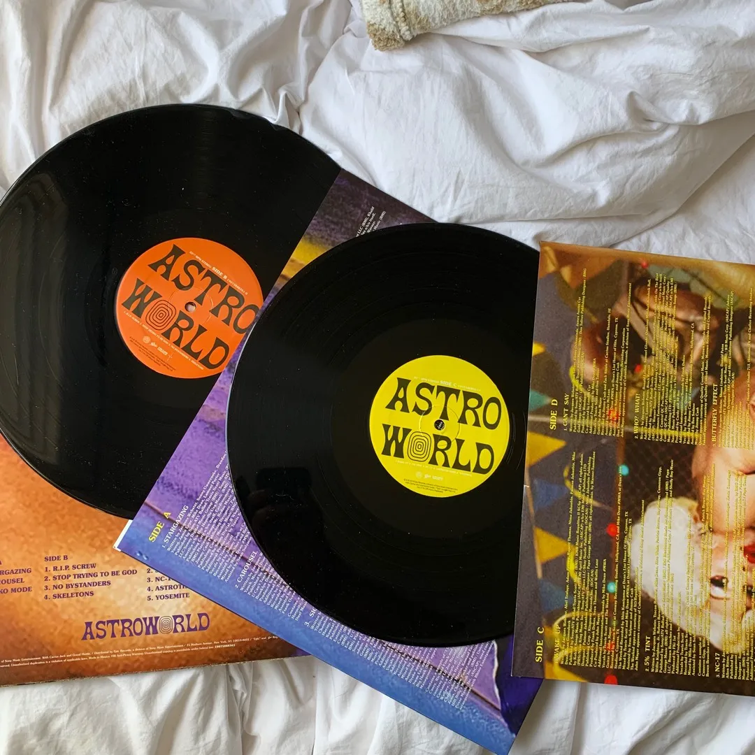 Astroworld Vinyl photo 1
