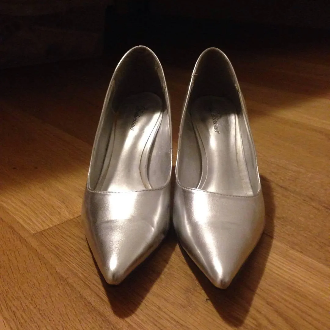 Elegant Silver Heels photo 6