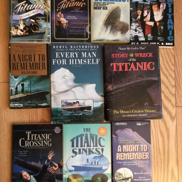 Titanic Books photo 1