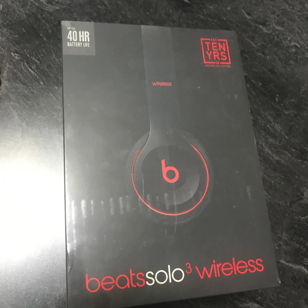 Beats Solo 3 Wireless BNIB photo 1