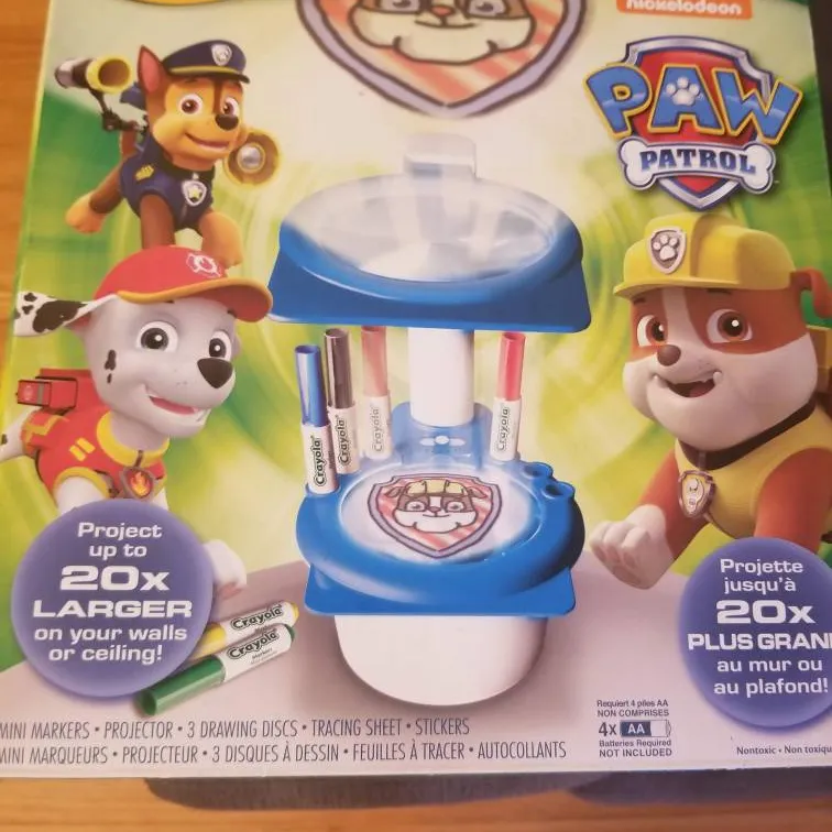 Paw Patrol Projector And Colouring Kit. BRAND NEW photo 1