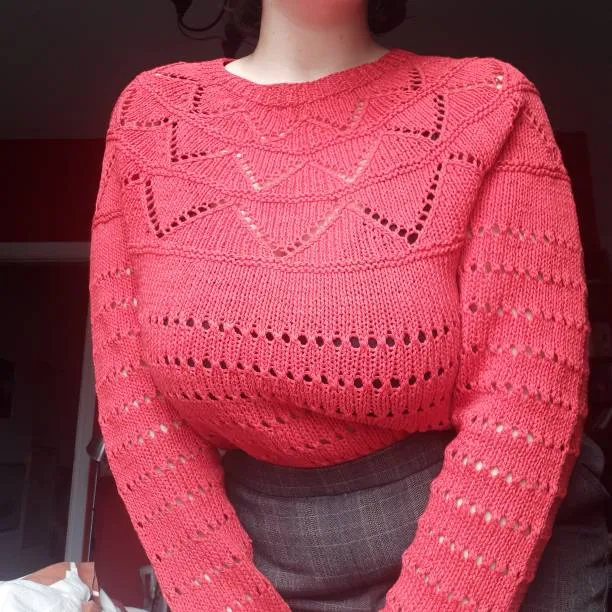 handmade knit red sweater photo 1