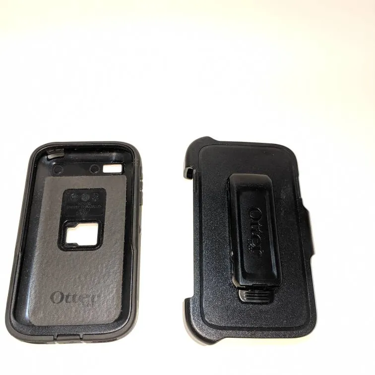 OtterBox Defender For Blackberry Classic photo 1