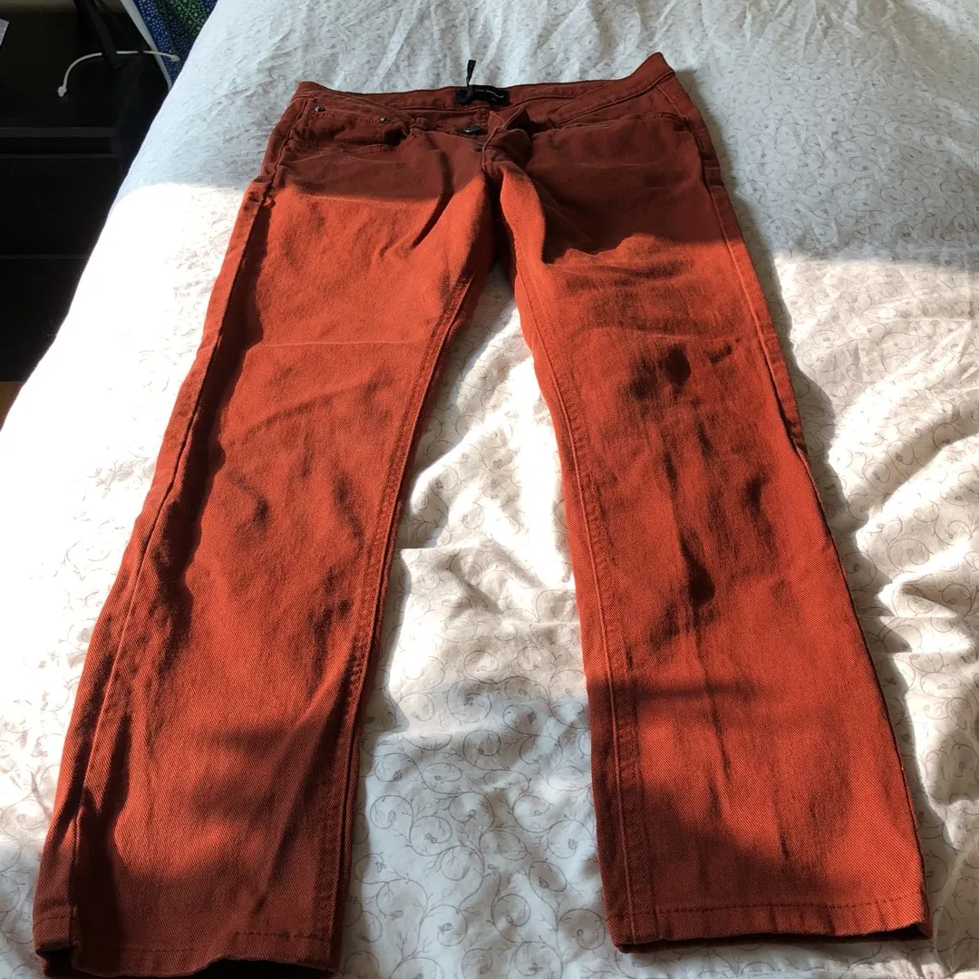 Maroon Jeans. Size 28. Lightly Used. photo 1