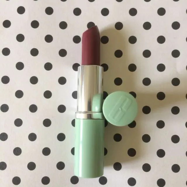 Clinique Lipstick In A Different Grape photo 1