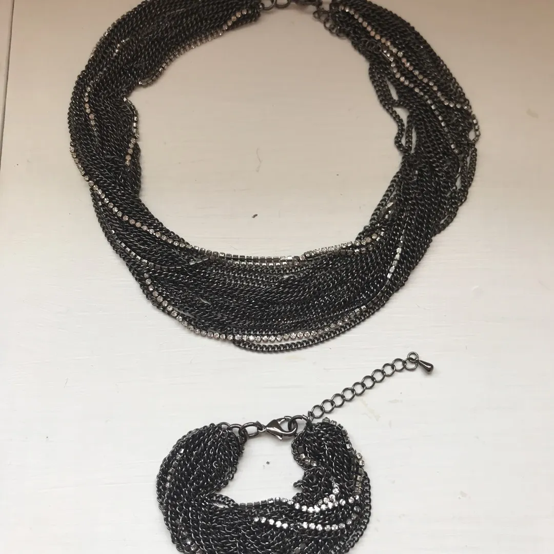 Matching Necklace And Bracelet photo 1
