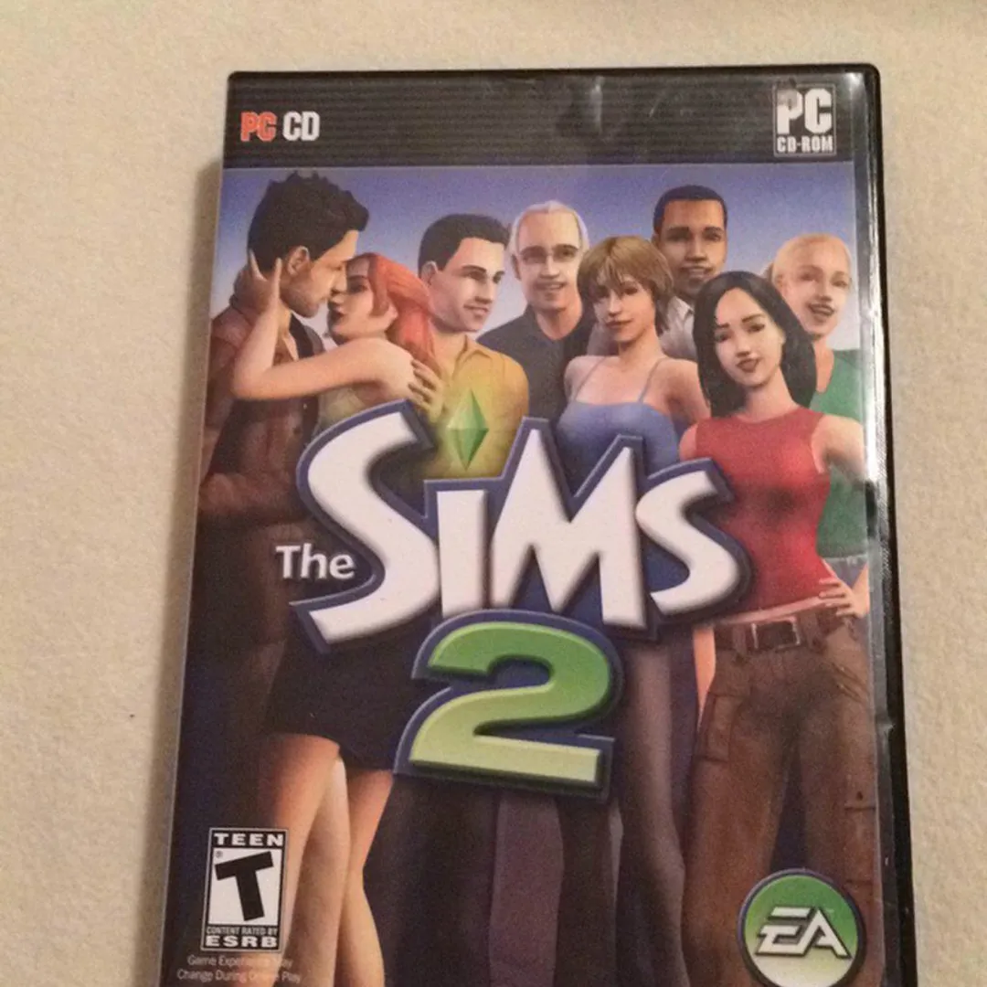 The Sims 2 PC Game photo 1