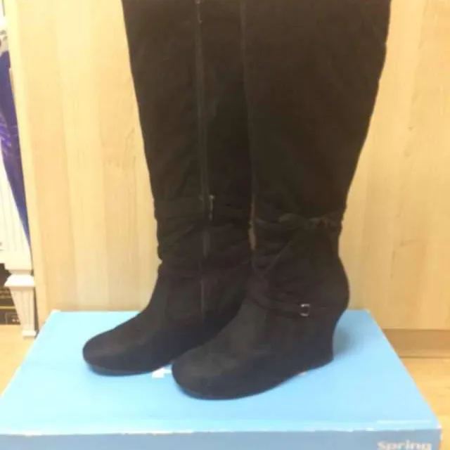 Black Suede Wedge Boots photo 1