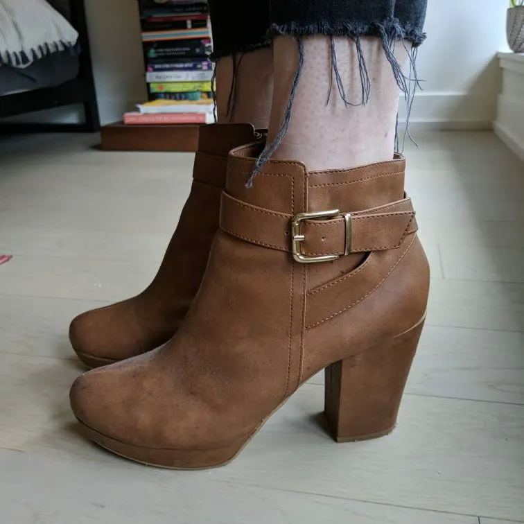 New Look brown platform booties with buckle. Size 9. photo 1