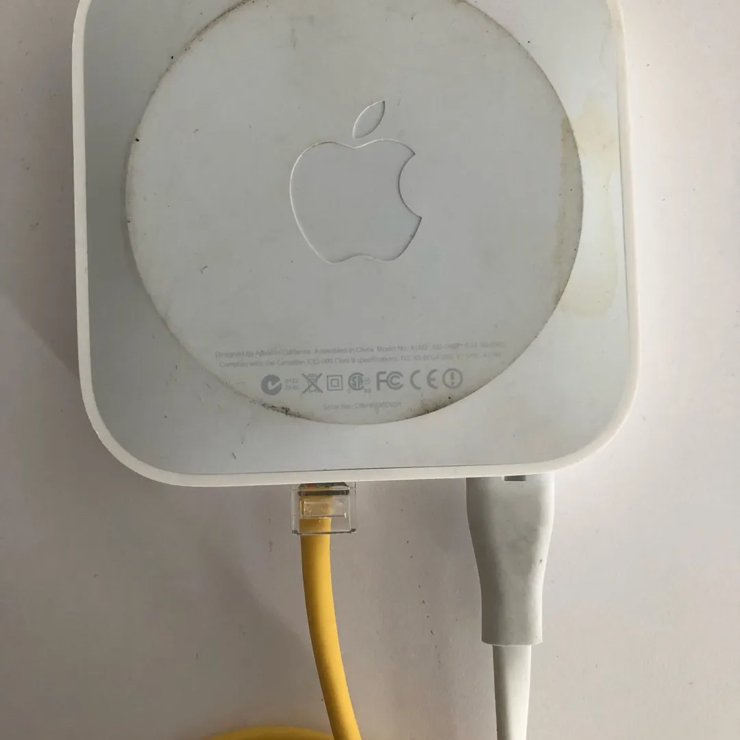 Apple Router photo 3
