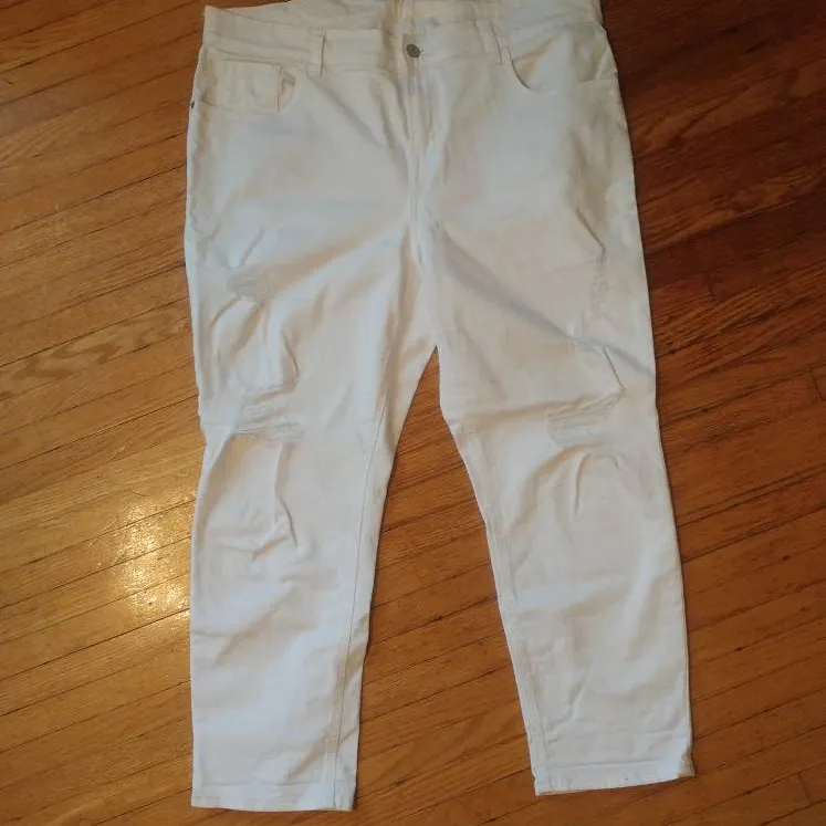 White Jeans photo 1