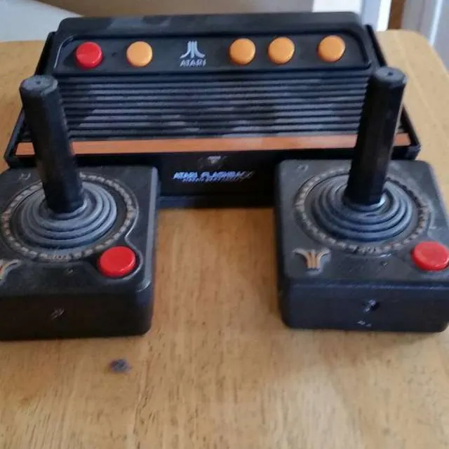 Atari Flashback Game Console photo 1