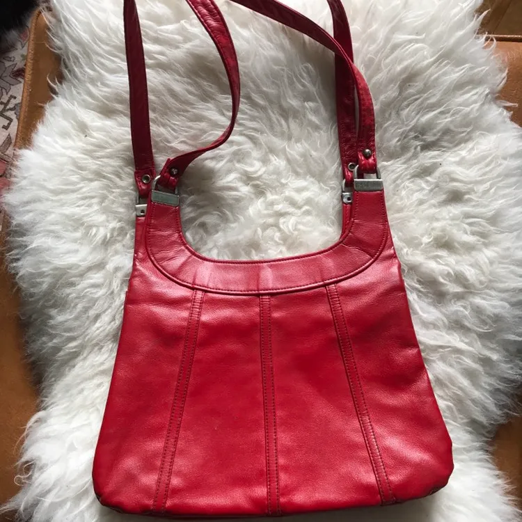 Vintage Red Leather Purse photo 1