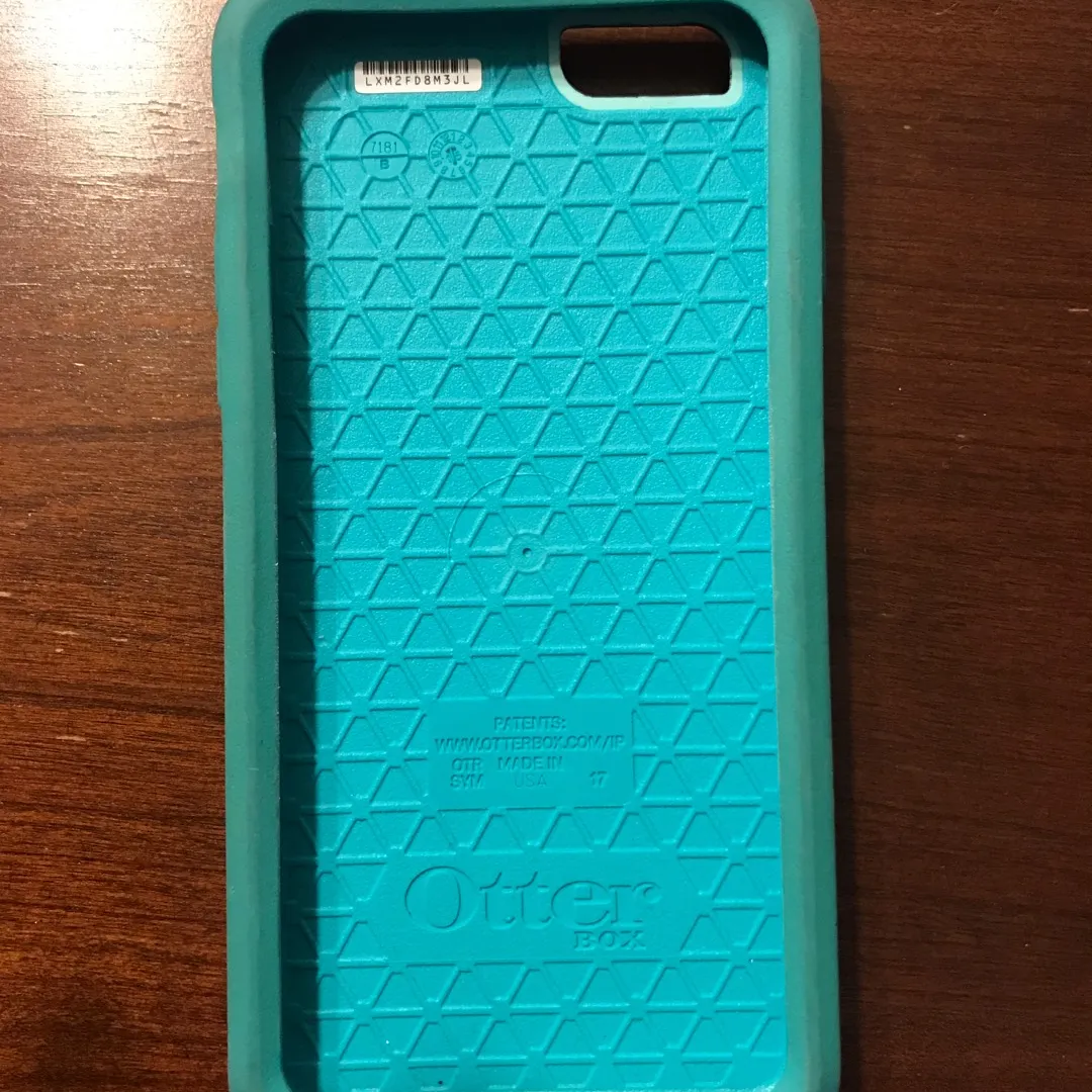 Blue Otterbox For iPhone 6 Or 6s photo 3