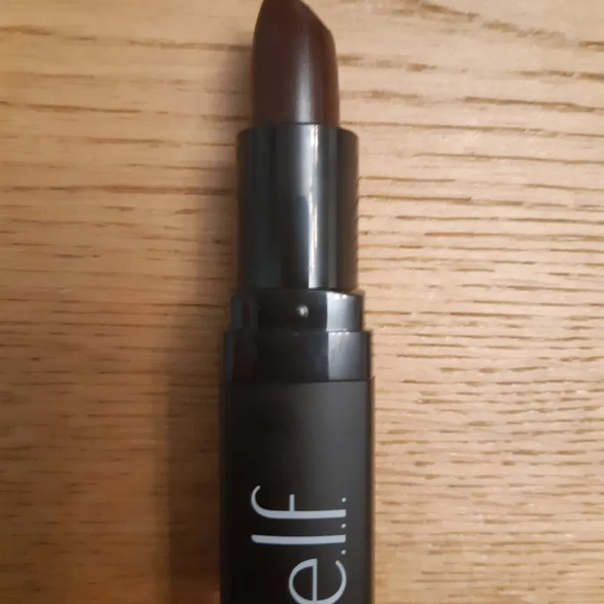 ELF Lipstick photo 1