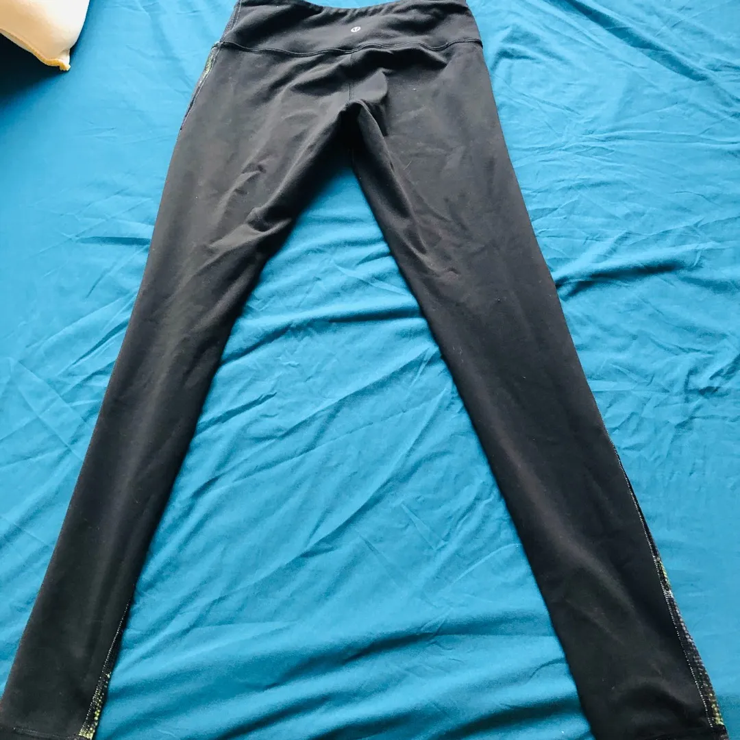 Lululemon Yoga Pants (6/8 Size) photo 5