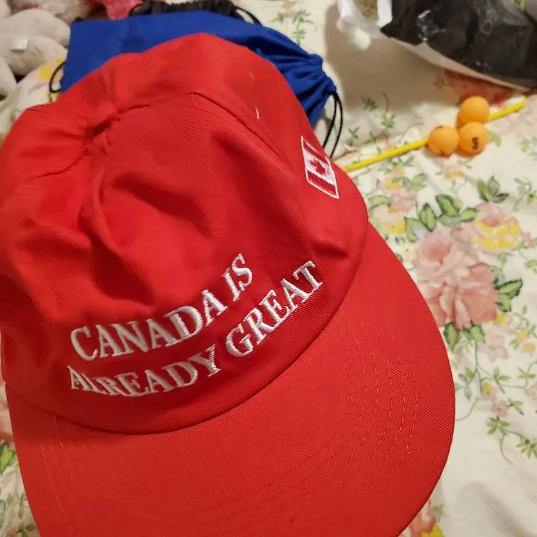 Canada Hat photo 3