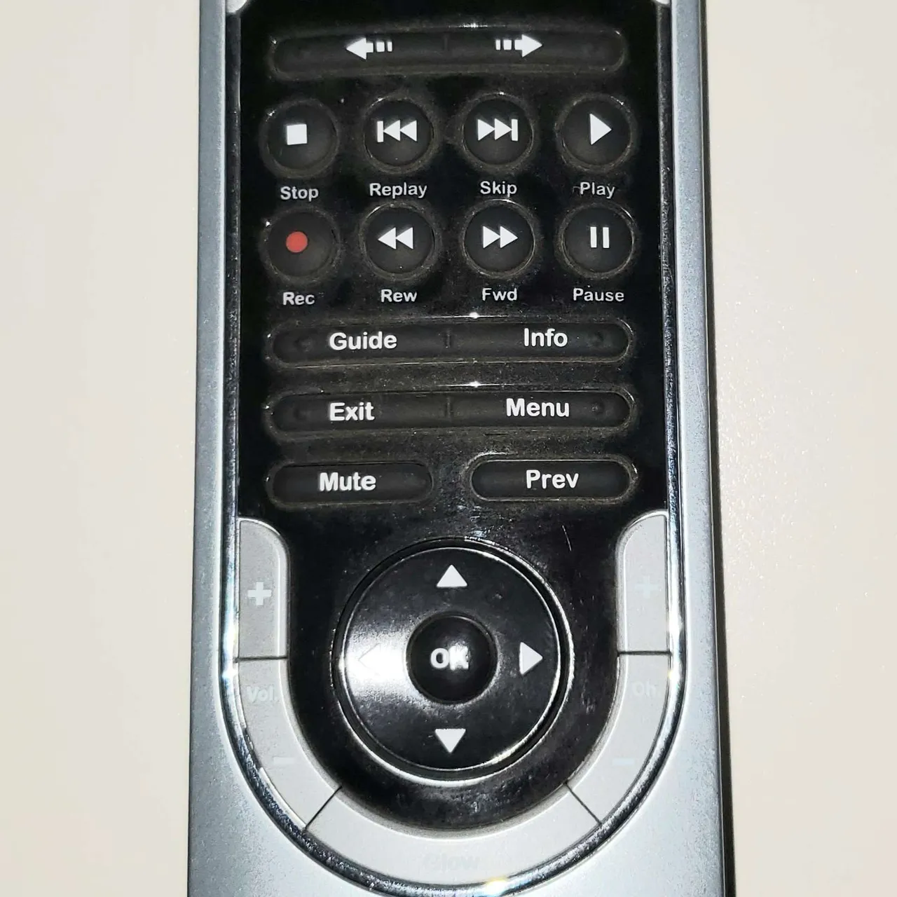 Universal programable remote photo 1