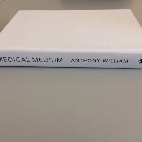 Medical book ... few pages for your health! photo 1