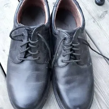 black leather shoes size 11 BN photo 1