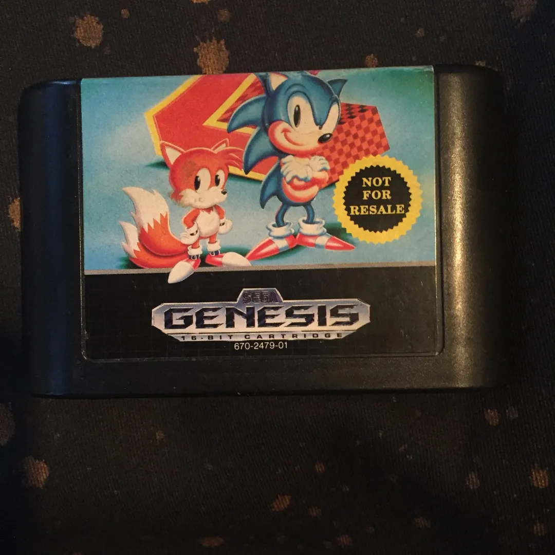 Sonic Sega game photo 1