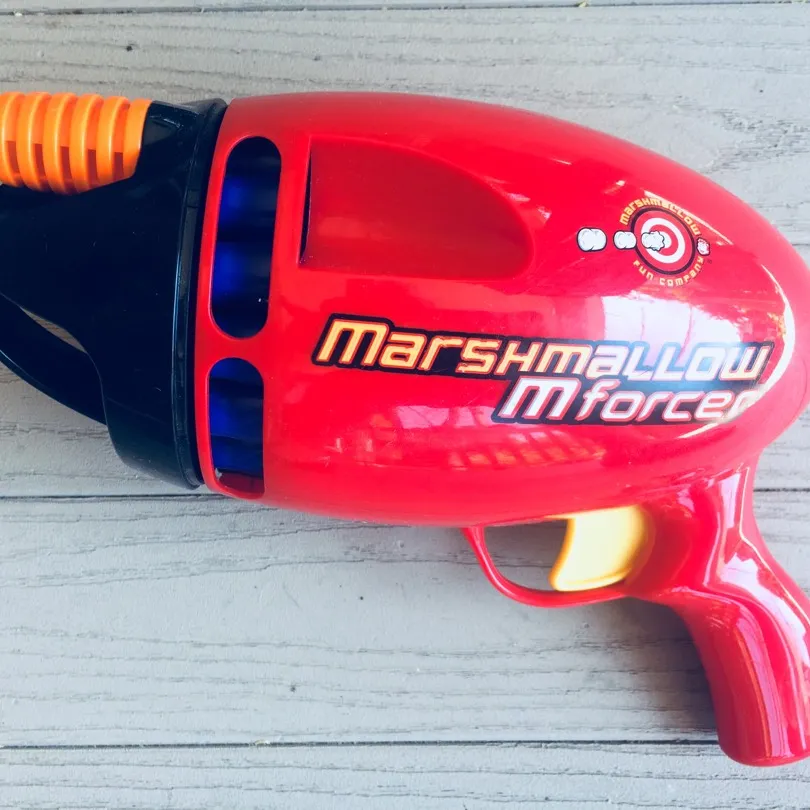 Marshmallow Gun photo 1