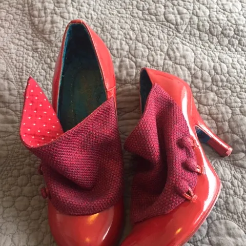 Fabulous Size 9 Red Irregular Choice Shoes photo 4