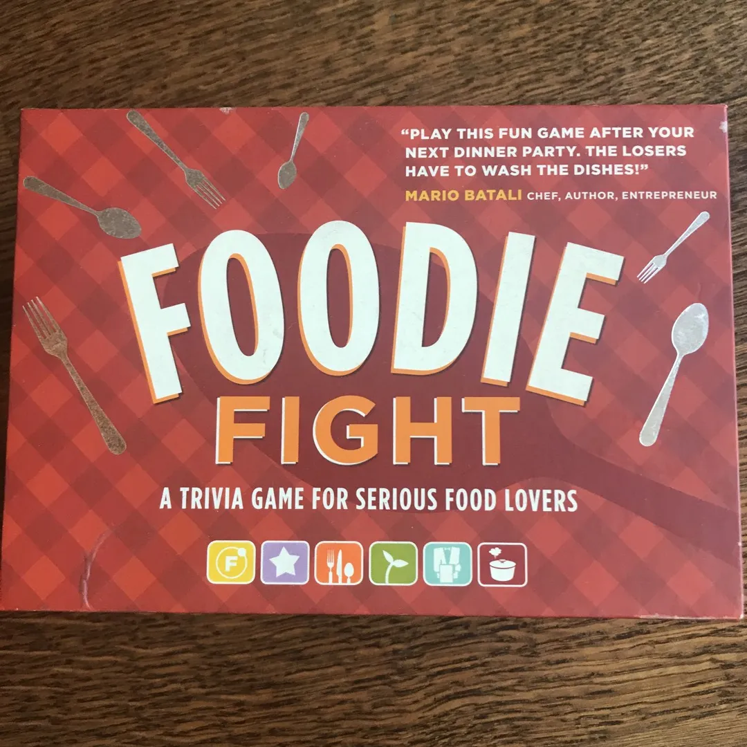 Foodie Fight Trivia Game photo 1