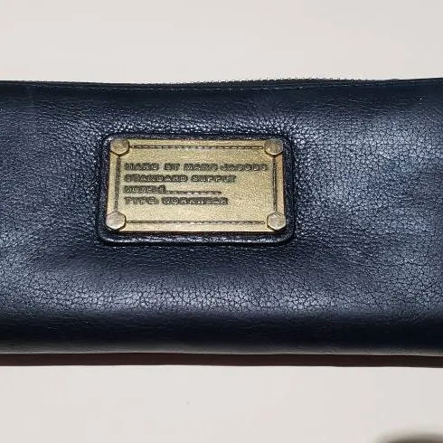 Marc Jacobs Black Leather wallet photo 1