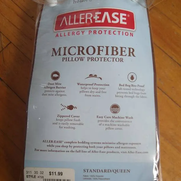 Microfiber Pillow Protector photo 1