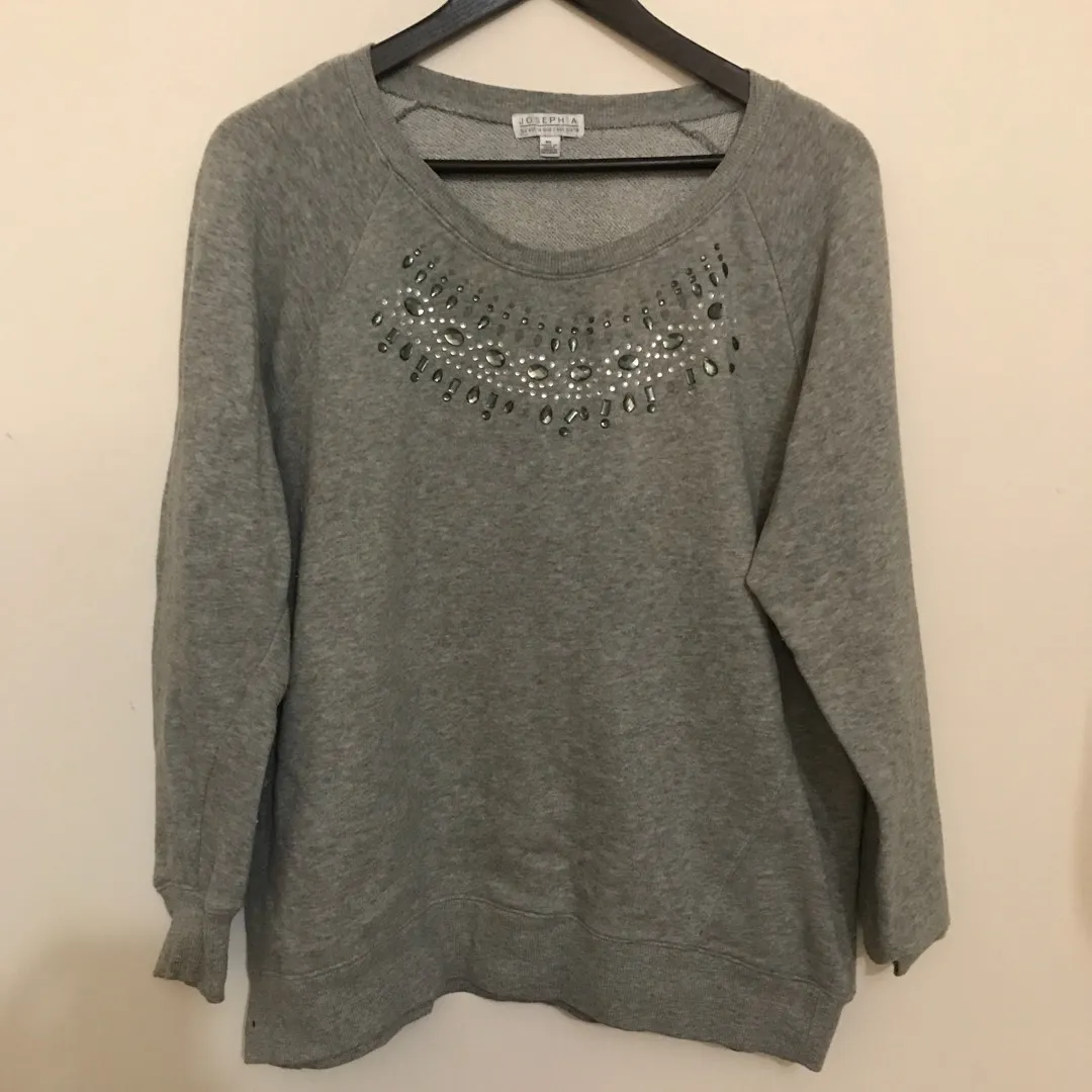 Sweater With Gems photo 1