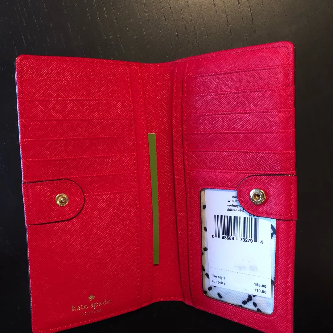 BNWT Kate Spade Leather Wallet photo 4