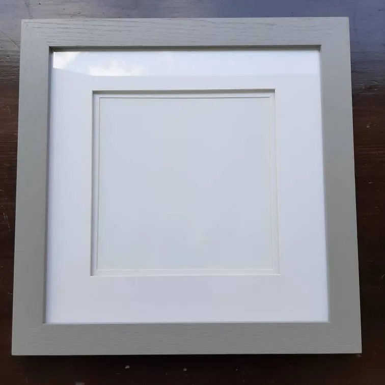 Quality Grey Wood Frame With Glass And Mat photo 1