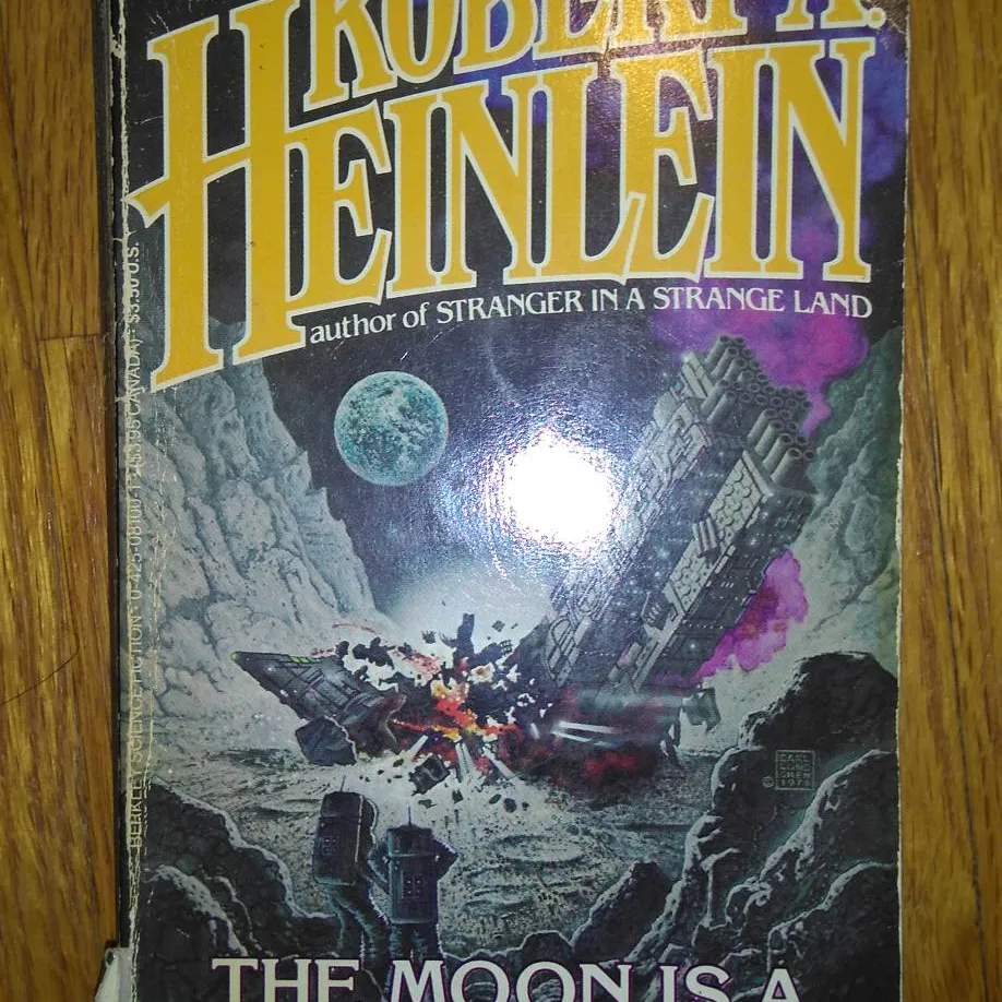 Heinlein, The Moon Is A Harsh Mistress photo 1