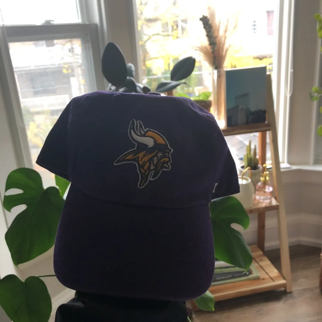 Minnesota Vikings Hat 🧢 photo 1