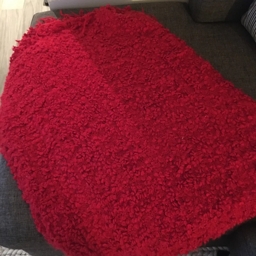 Red IKEA throw blanket photo 1