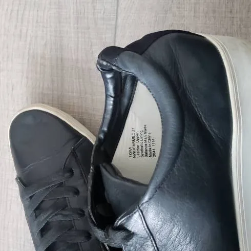 Black Leather Sneakers photo 4