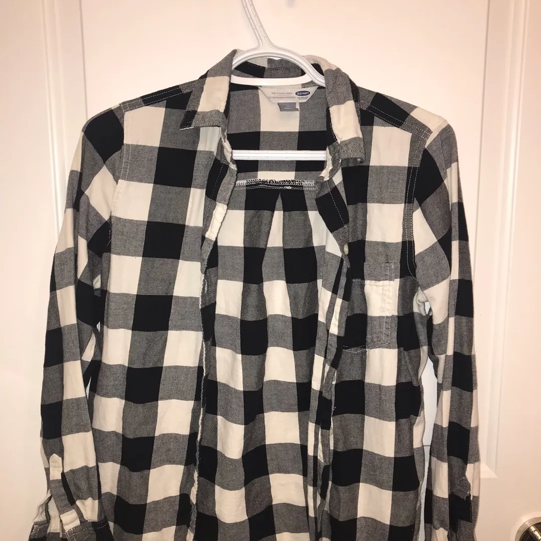 Small Plaid Old Navy Button Up photo 1