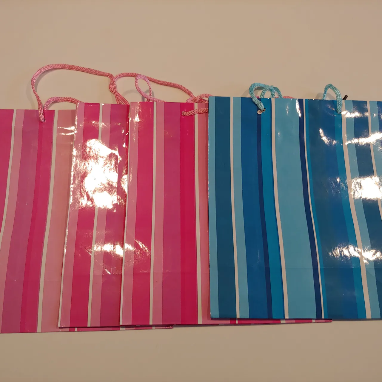 Gift bags (4) photo 1