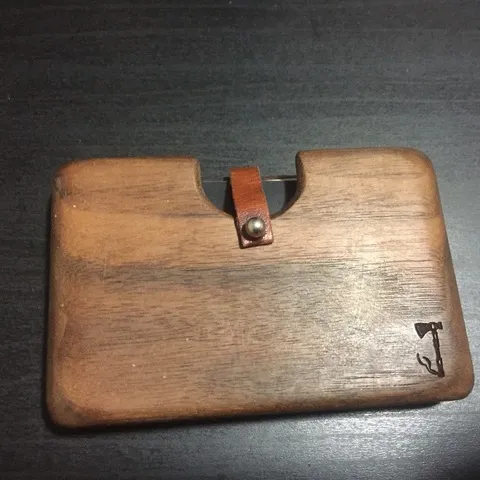 Used Card Holder Wooden photo 1