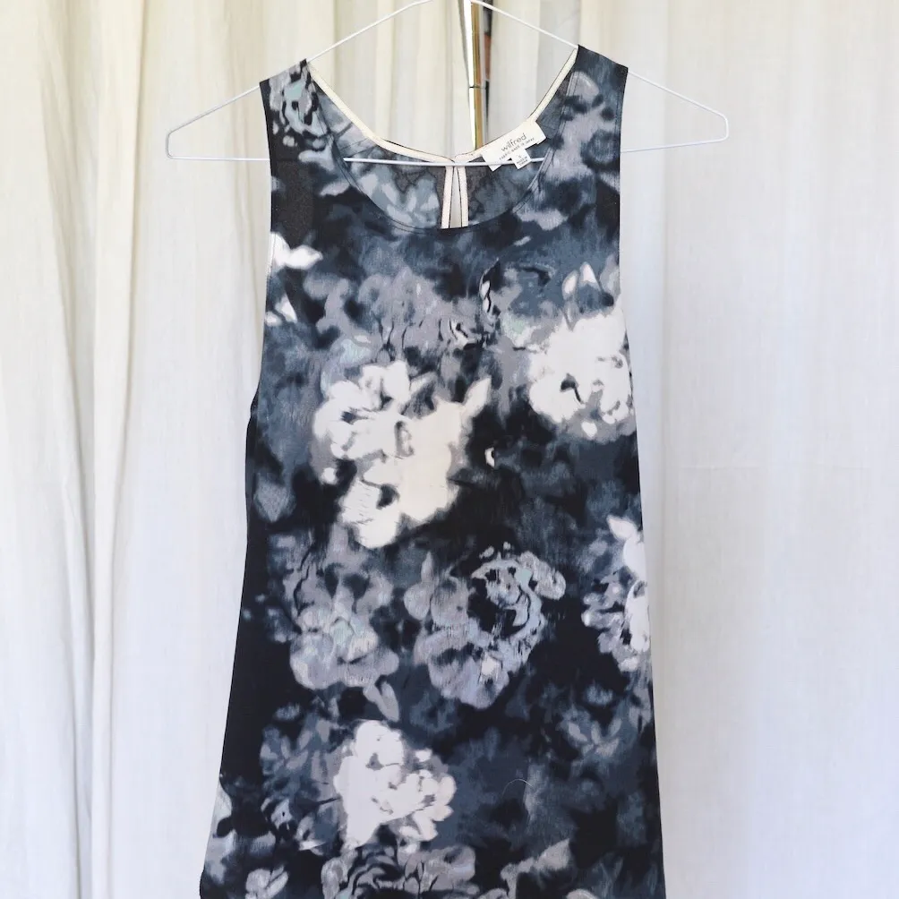 Wilfred Dress Top photo 1