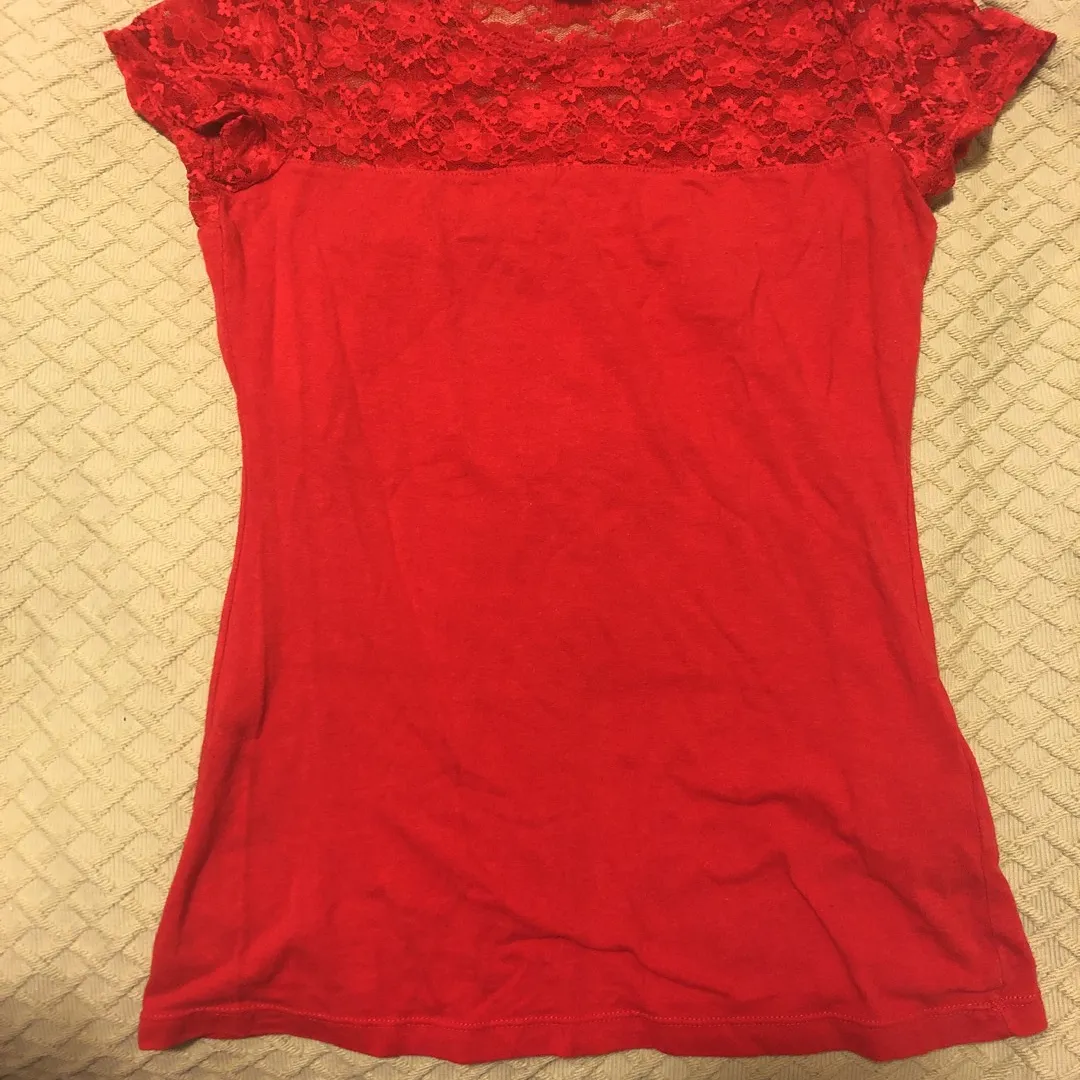 H&M Red Top photo 1
