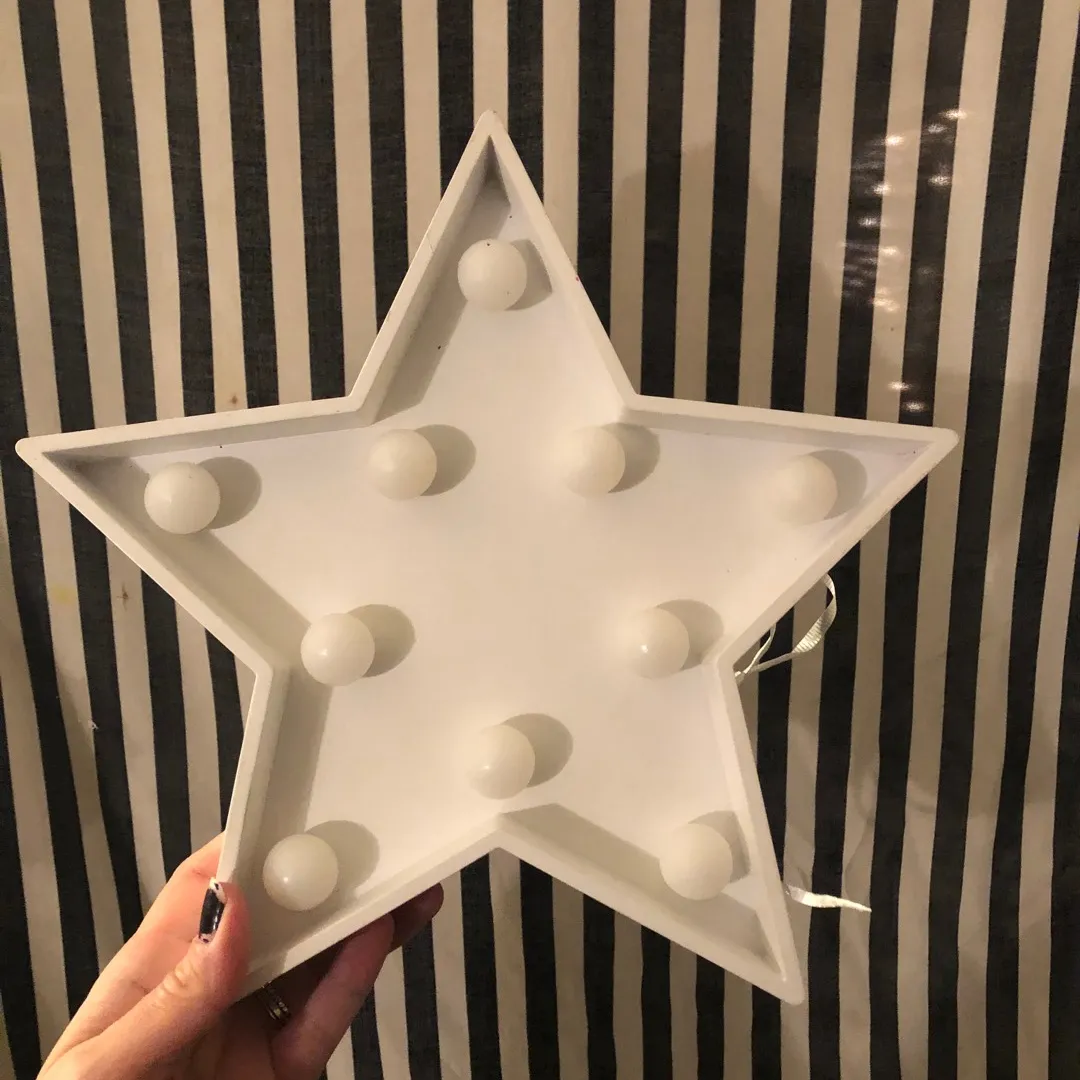 Battery Operated Star photo 1