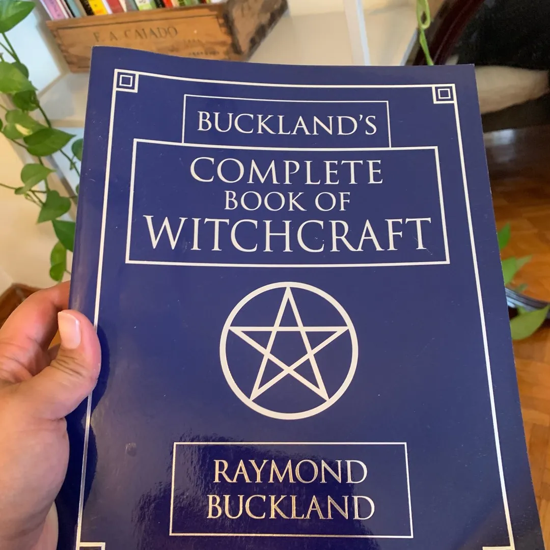 Complete Book Of Witchcraft Raymond Buckland photo 1