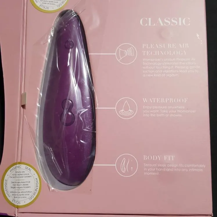 Womanizer Classic - Adult Toy photo 3